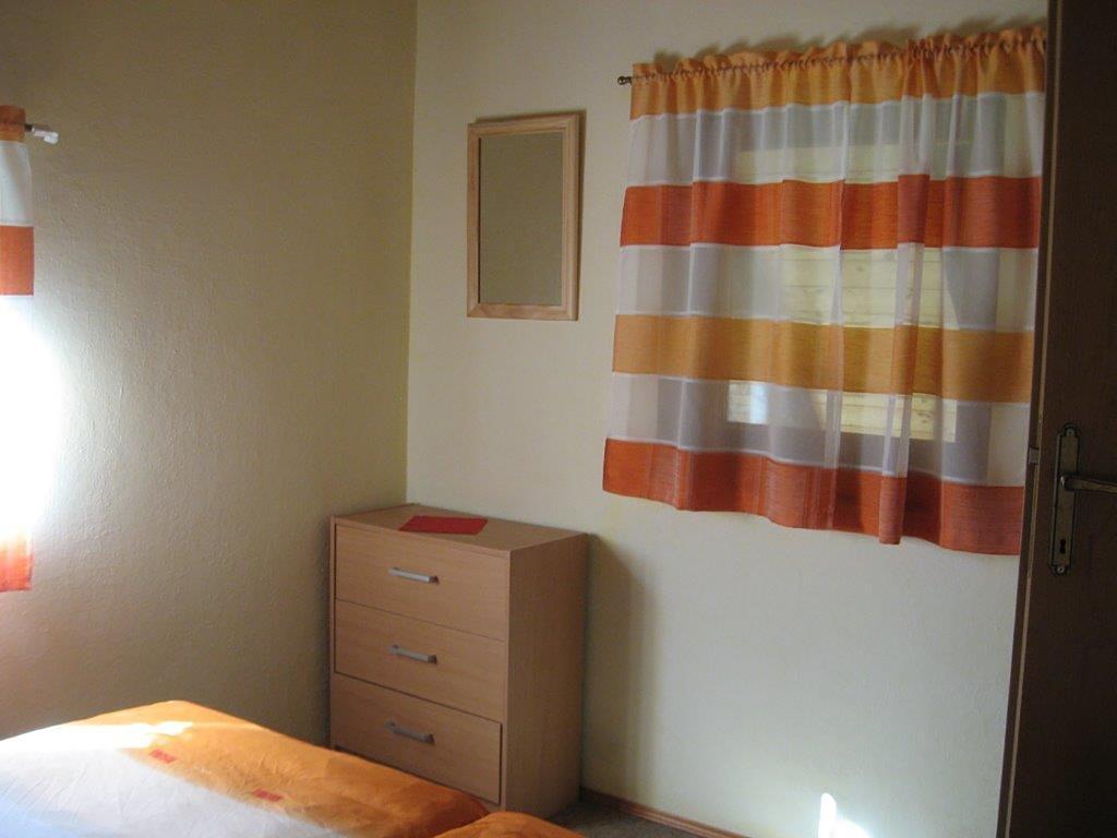 Apartments And Rooms Oasis Of Peace โบเว็ก ภายนอก รูปภาพ