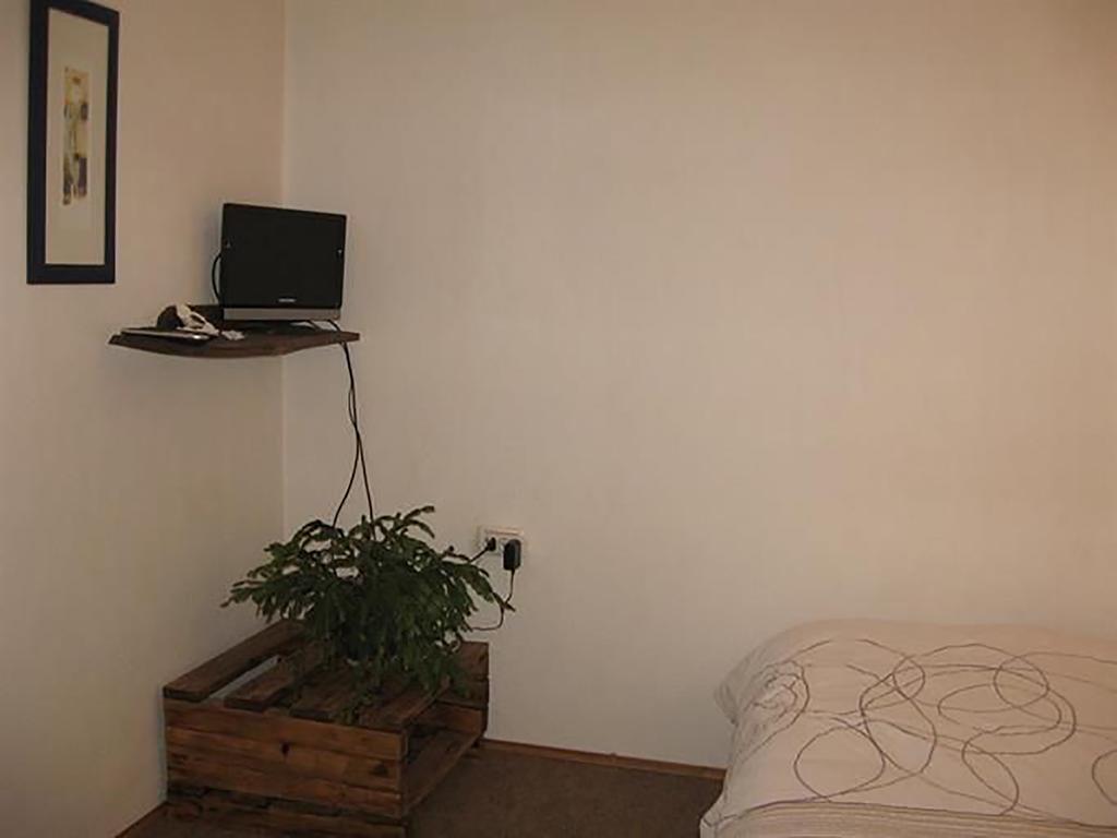 Apartments And Rooms Oasis Of Peace โบเว็ก ภายนอก รูปภาพ